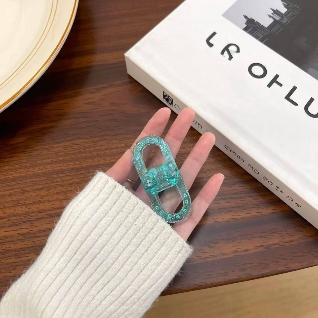 Creative Magnetic Hair Clips veloura