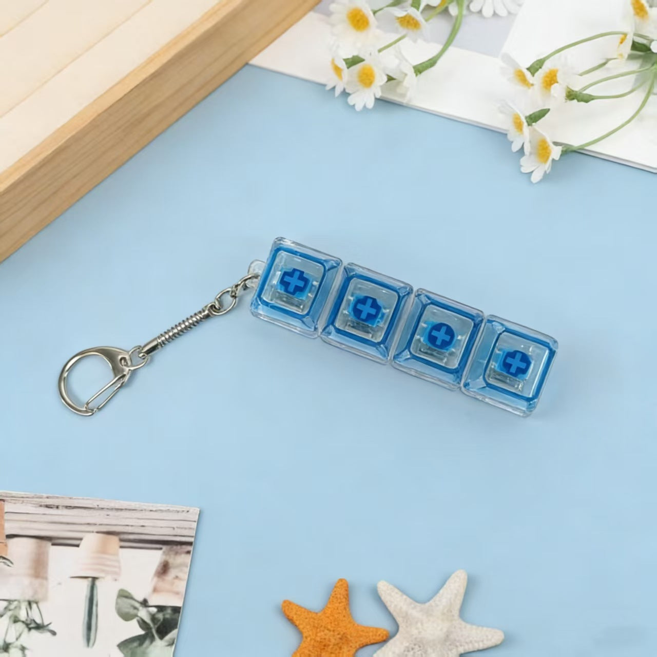 4-Key Mechanical Luminous Keychain Stress Relief Toy veloura